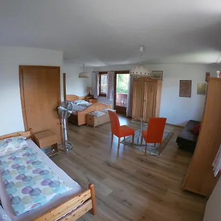 Fink Apartment *